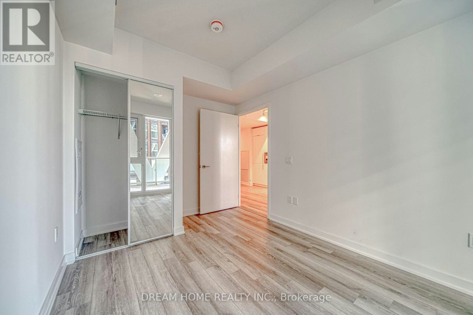 1921-230 Simcoe Street, Toronto, ON, M5T 0G7 - 17