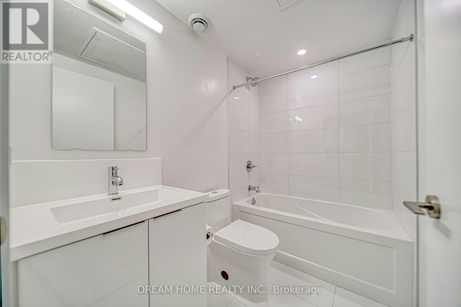 1921-230 Simcoe Street, Toronto, ON, M5T 0G7 - 19
