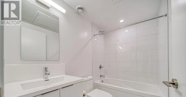 1921-230 Simcoe Street, Toronto, ON, M5T 0G7 - 19