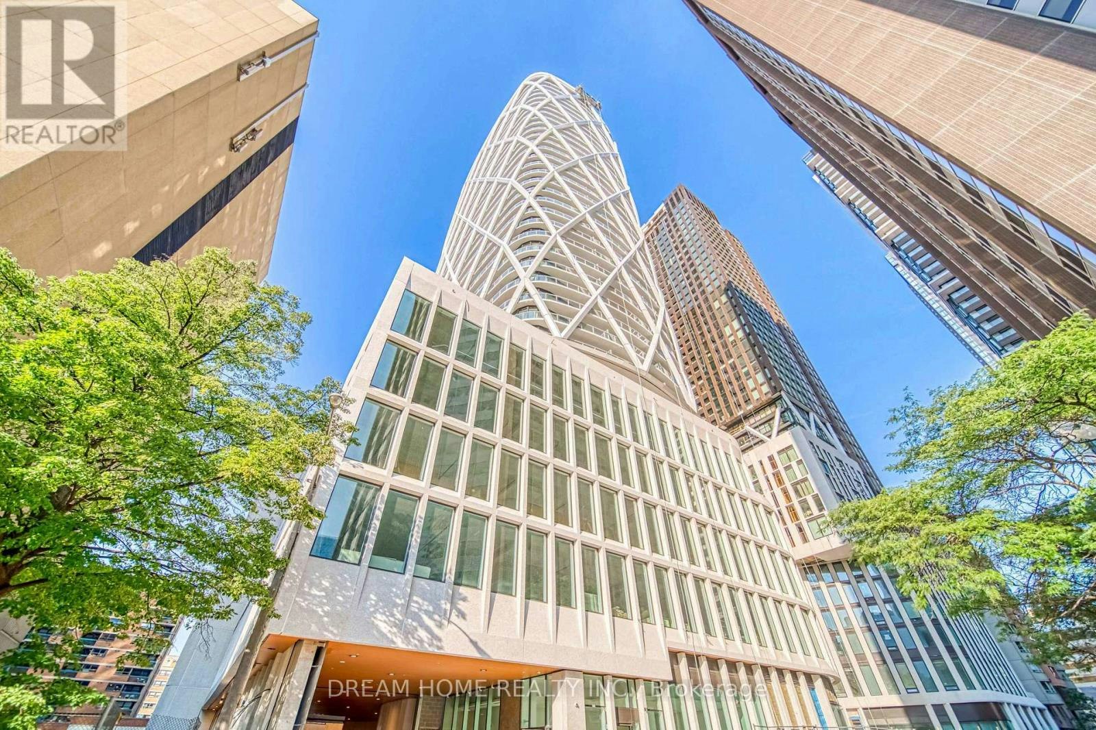 1921-230 Simcoe Street, Toronto, ON, M5T 0G7