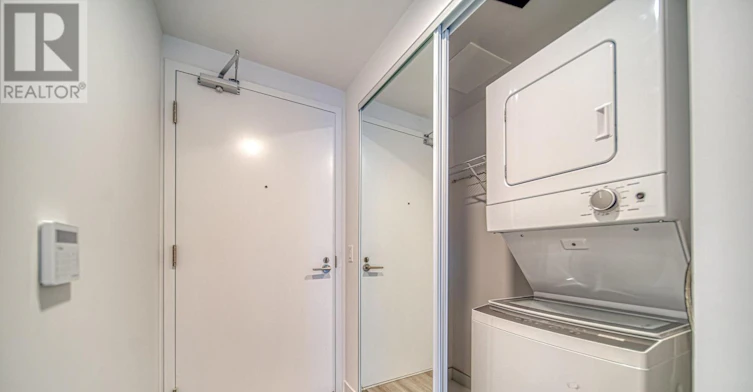 1921-230 Simcoe Street, Toronto, ON, M5T 0G7 - 2