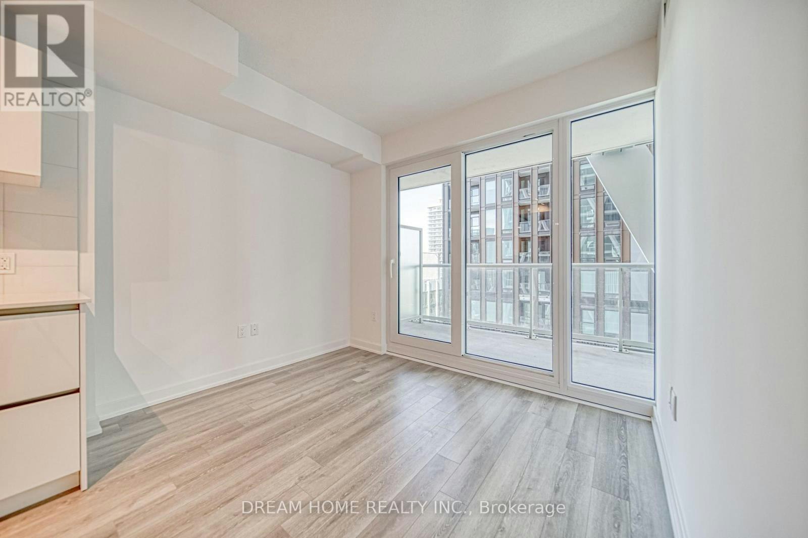 1921-230 Simcoe Street, Toronto, ON, M5T 0G7 - 13