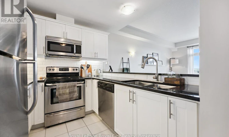 403-2 Colonial Drive