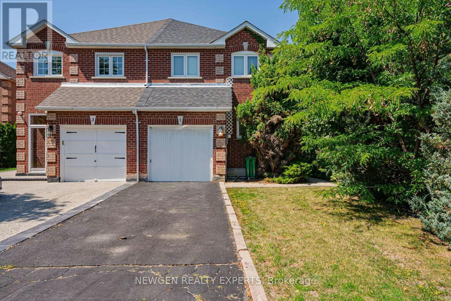 1 Kitto Court, Brampton, ON, L6Y 4Z2
