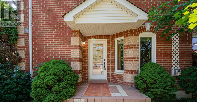 1 Kitto Court, Brampton, ON, L6Y 4Z2 - 4