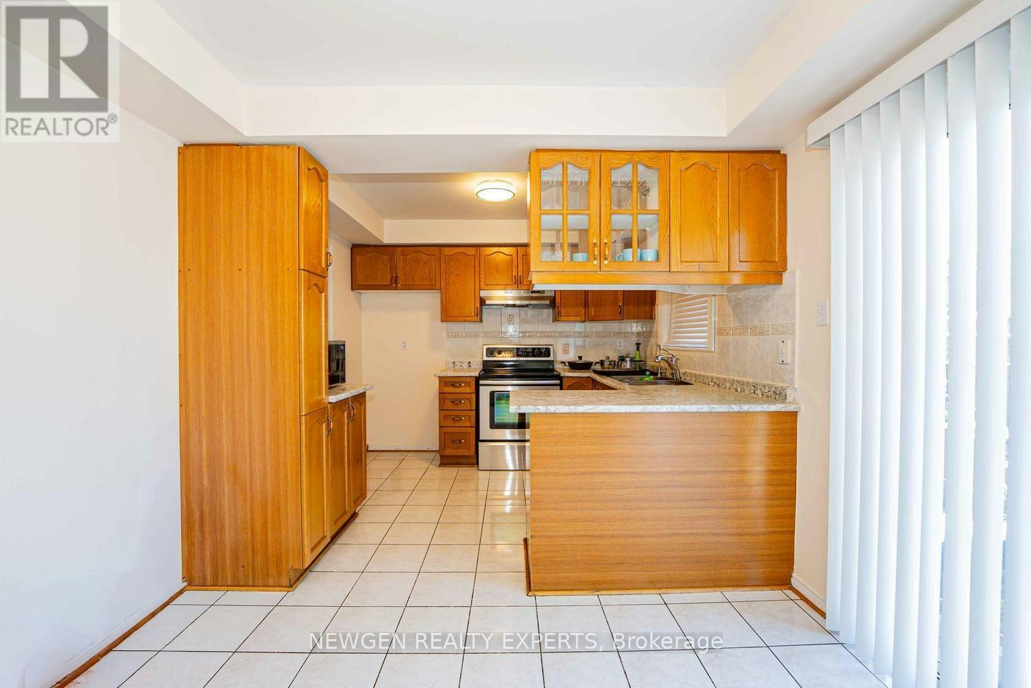 1 Kitto Court, Brampton, ON, L6Y 4Z2 - 16