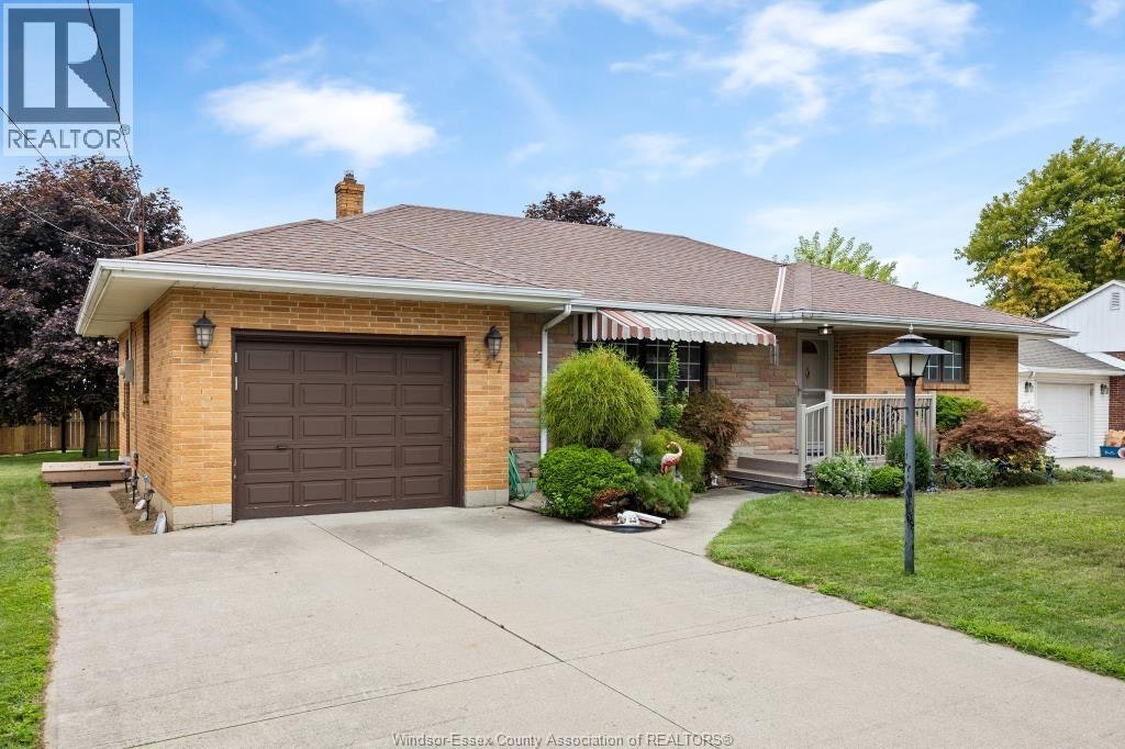 247 Erie Street South, Essex, ON, N0R 1G0