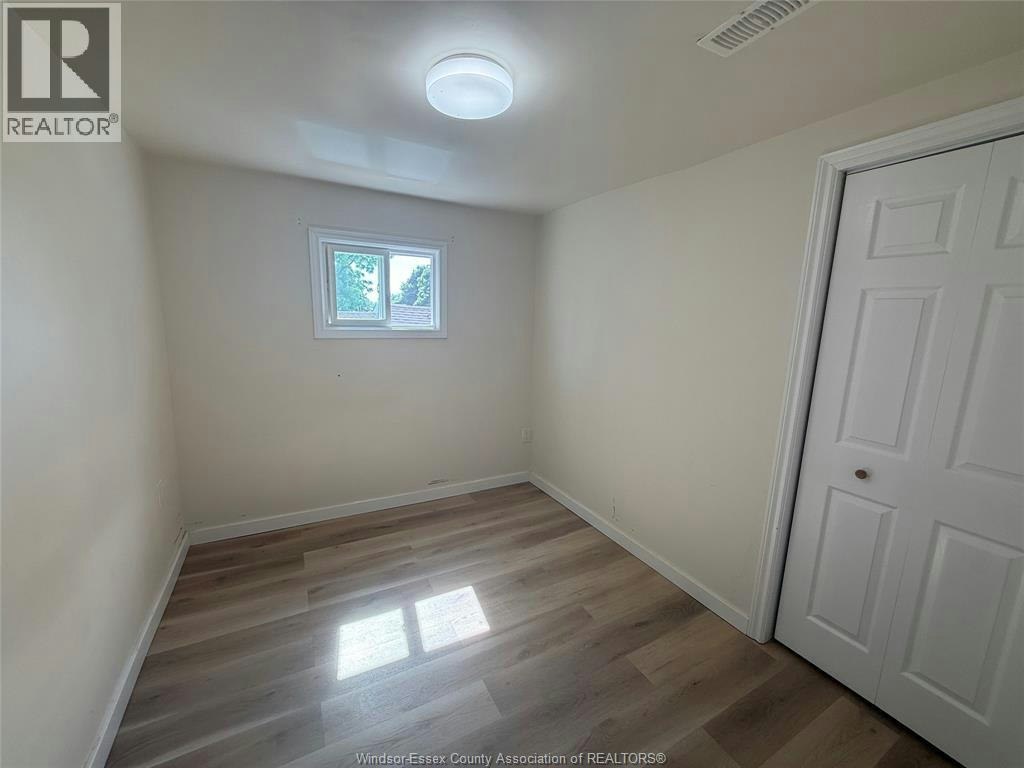 UPPER-699 Charlotte Street, Windsor, ON, N8X 3A6 - 13