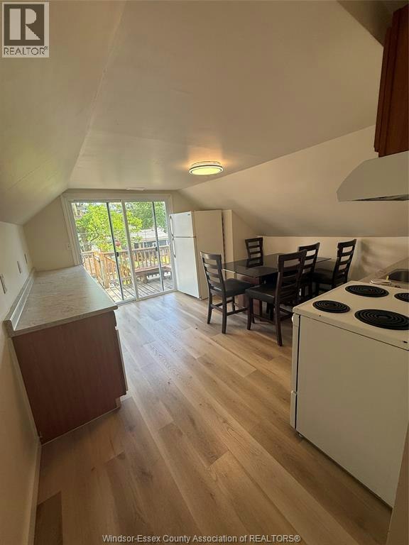 UPPER-699 Charlotte Street, Windsor, ON, N8X 3A6 - 5