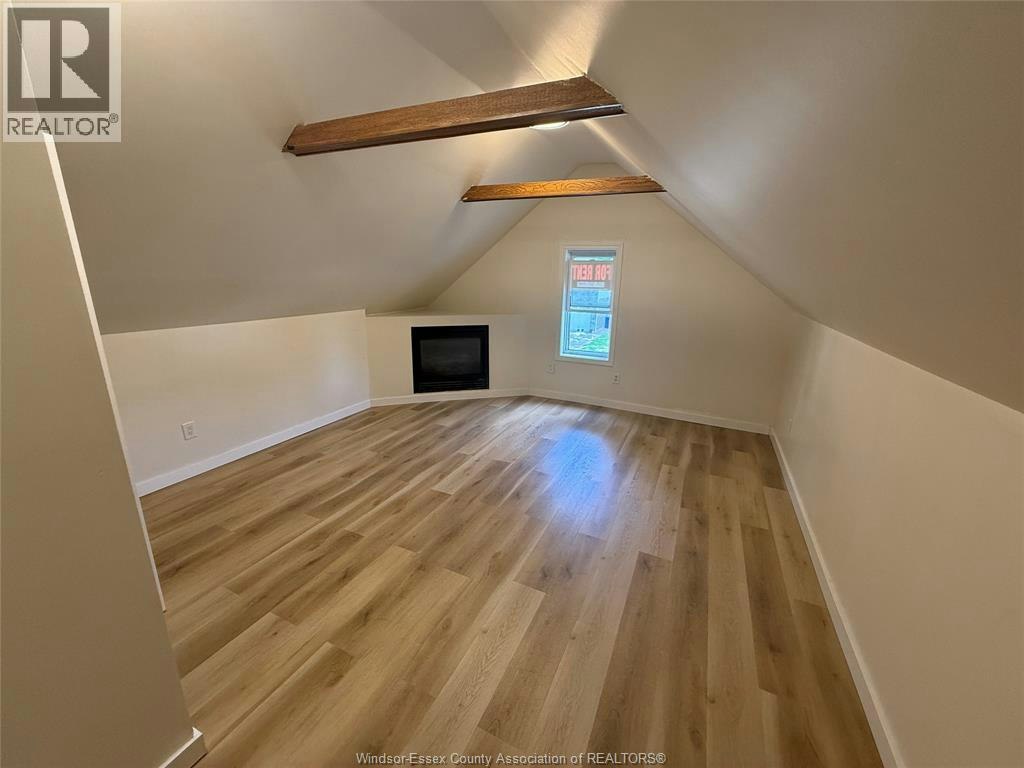 UPPER-699 Charlotte Street, Windsor, ON, N8X 3A6 - 6