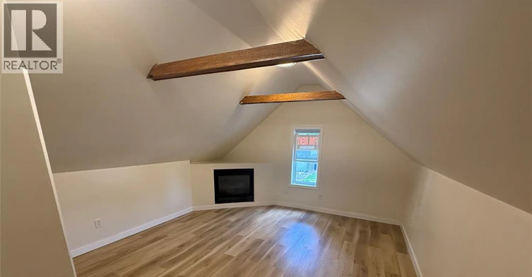 UPPER-699 Charlotte Street, Windsor, ON, N8X 3A6 - 6