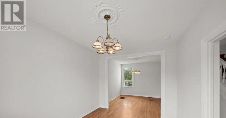 176 Rochester Street, Ottawa, ON, K1R 7M6 - 8