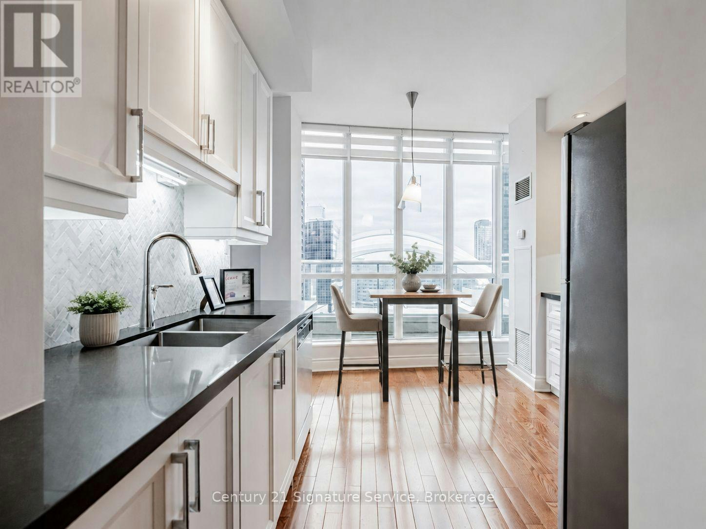 PH36-250 Wellington Street W, Toronto, ON, M5V 3P6 - 5