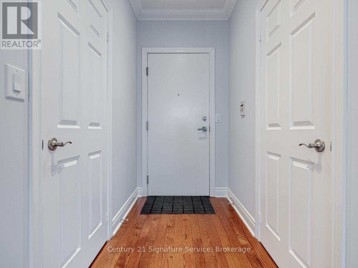 PH36-250 Wellington Street W, Toronto, ON, M5V 3P6 - 3