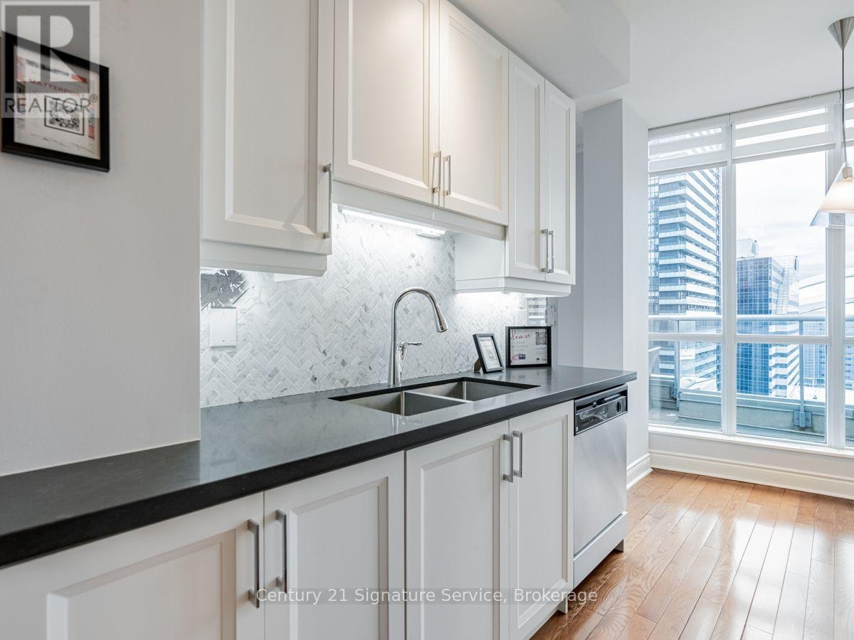 PH36-250 Wellington Street W, Toronto, ON, M5V 3P6 - 6