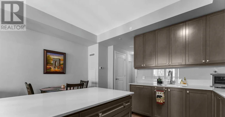 810-9075 Jane Street, Vaughan, ON, L4K 0L7 - 12