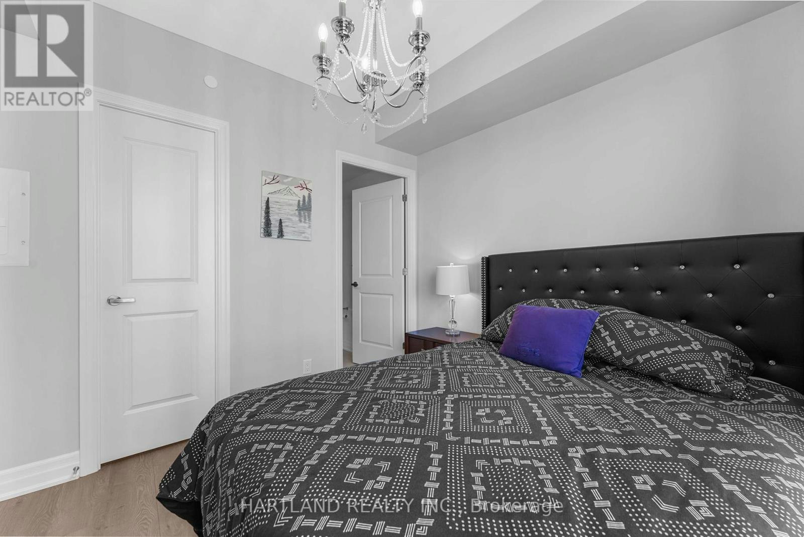 810-9075 Jane Street, Vaughan, ON, L4K 0L7 - 16