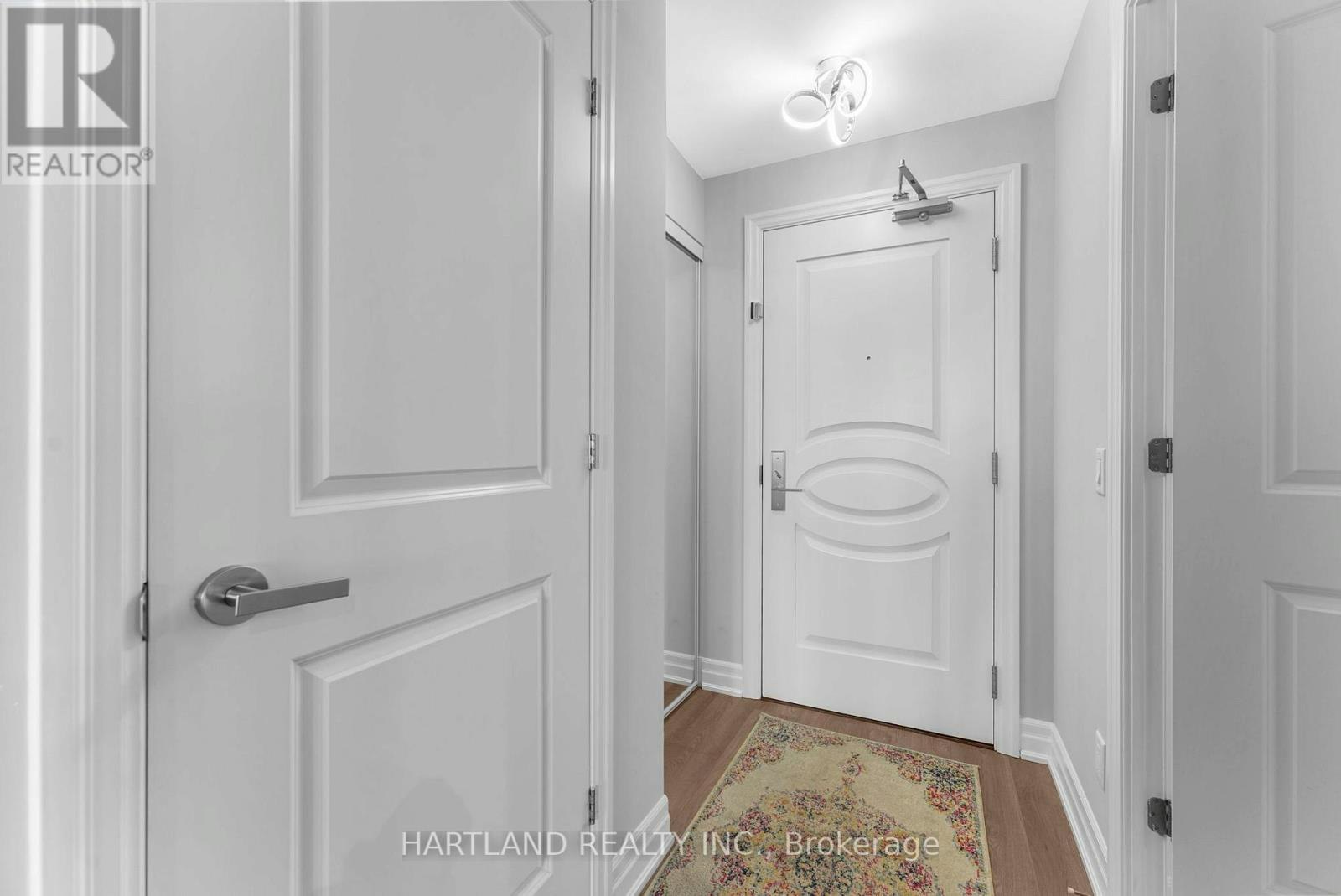 810-9075 Jane Street, Vaughan, ON, L4K 0L7 - 3