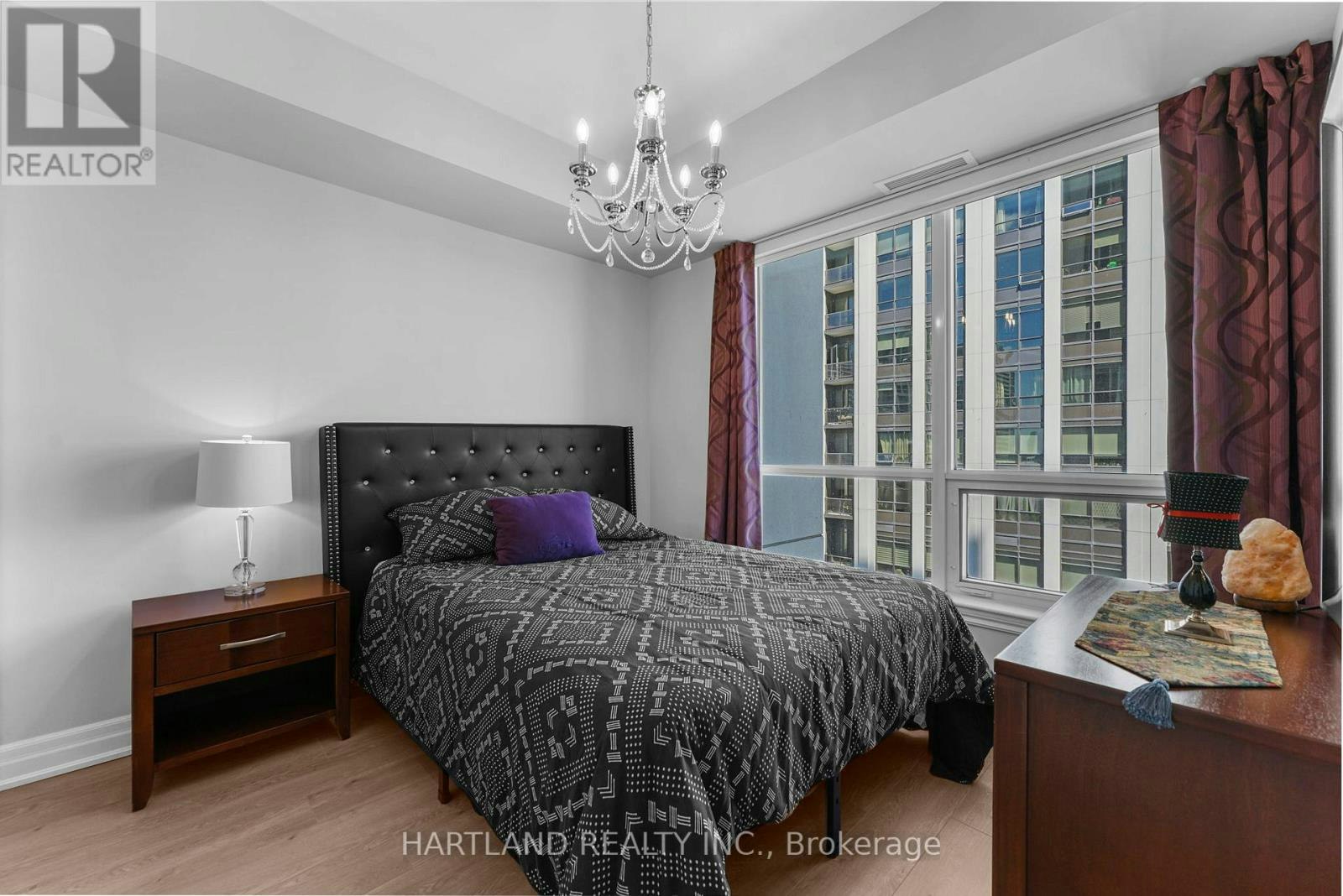 810-9075 Jane Street, Vaughan, ON, L4K 0L7 - 15