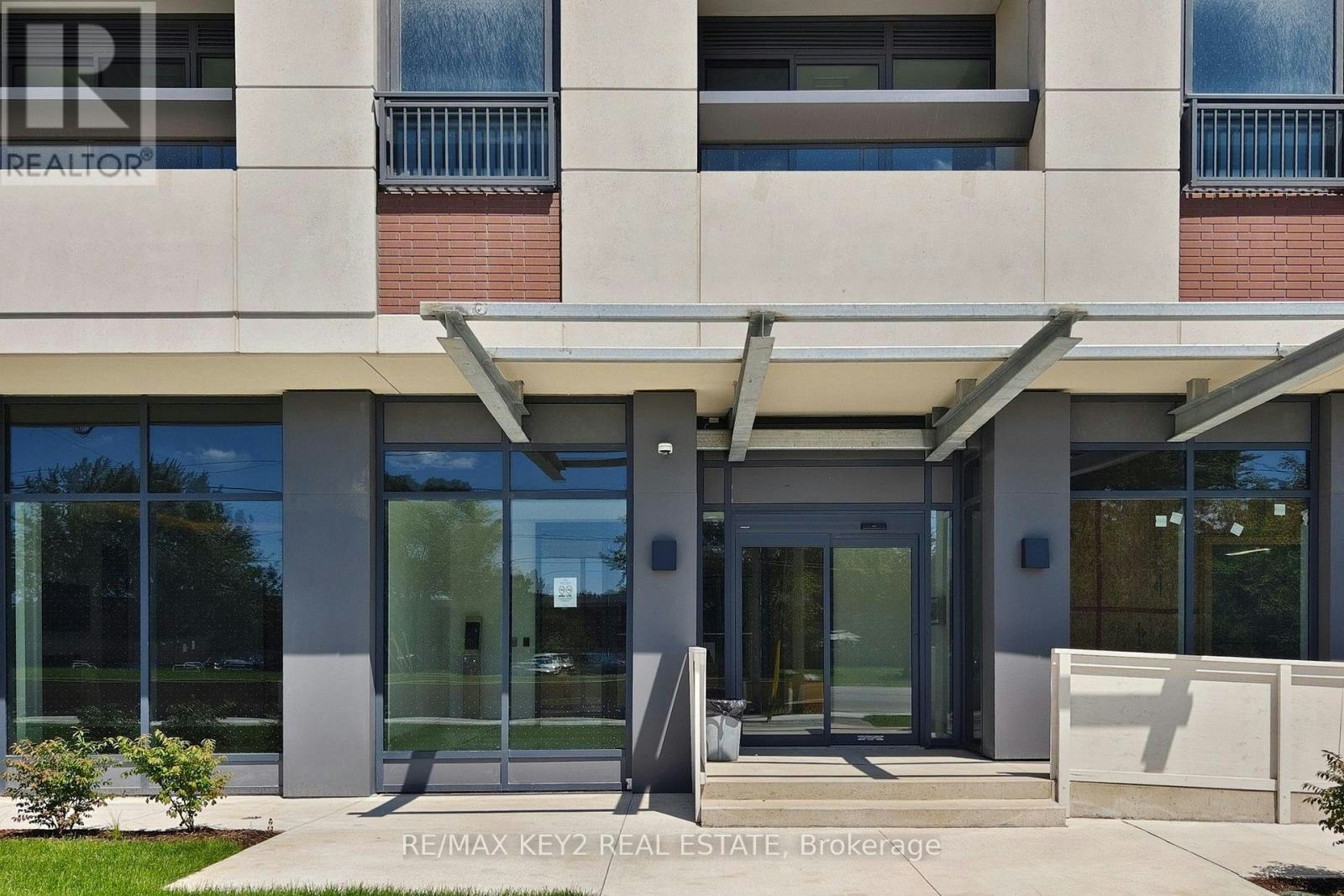 710-4010 Eglinton Avenue W, Toronto, ON, M9A 0G5 - 3