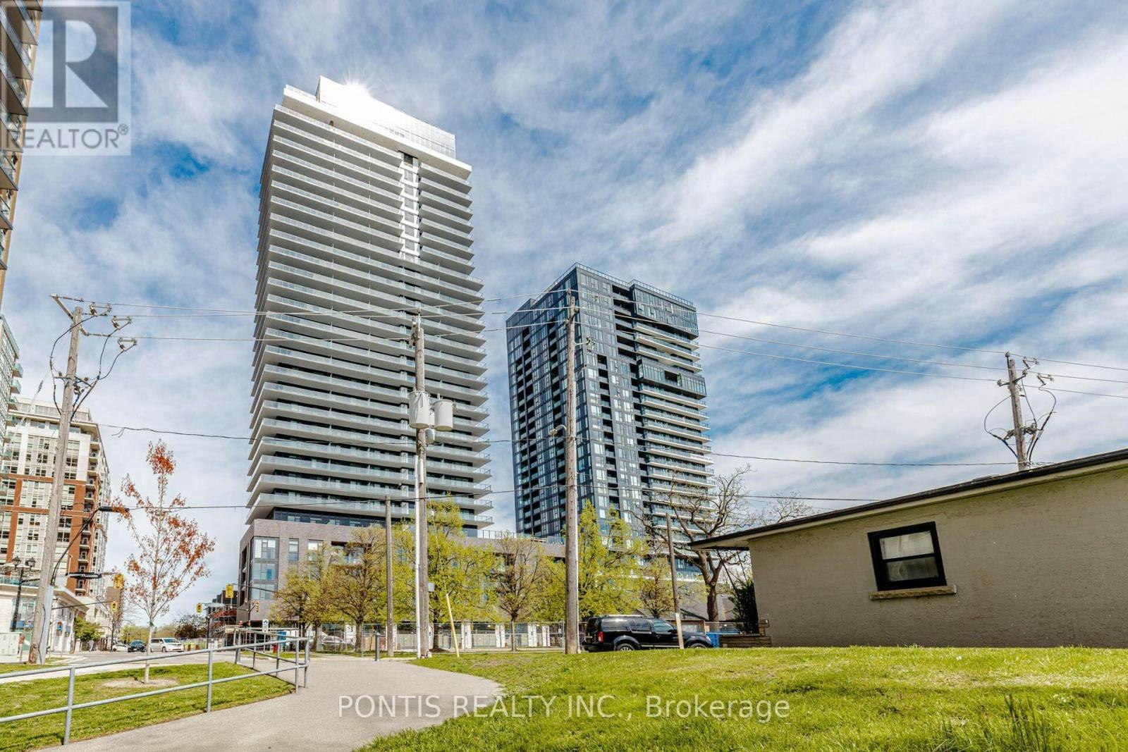 404-2075 Lakeshore Road, Burlington, ON, L7R 1E2 - 2