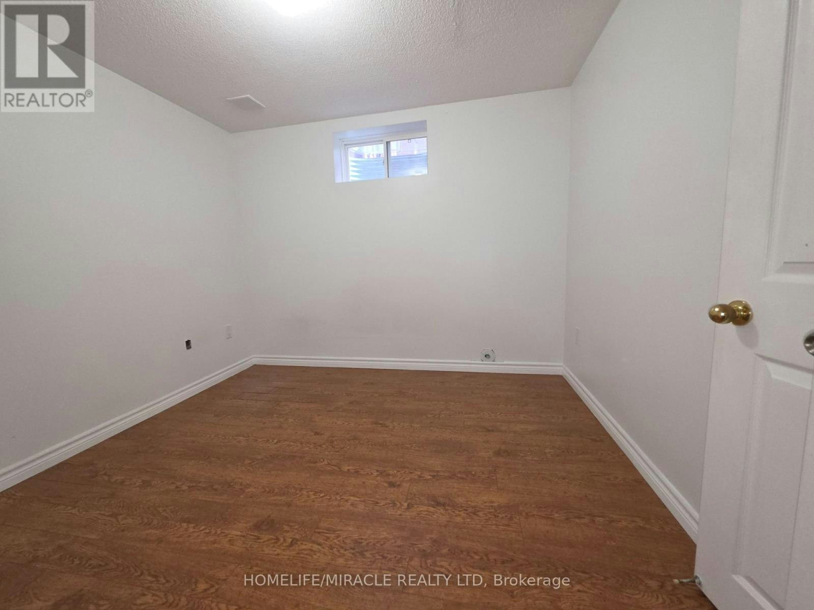 BASEMENT-59 Rollingwood Drive, Brampton, ON, L6Y 5R1 - 8