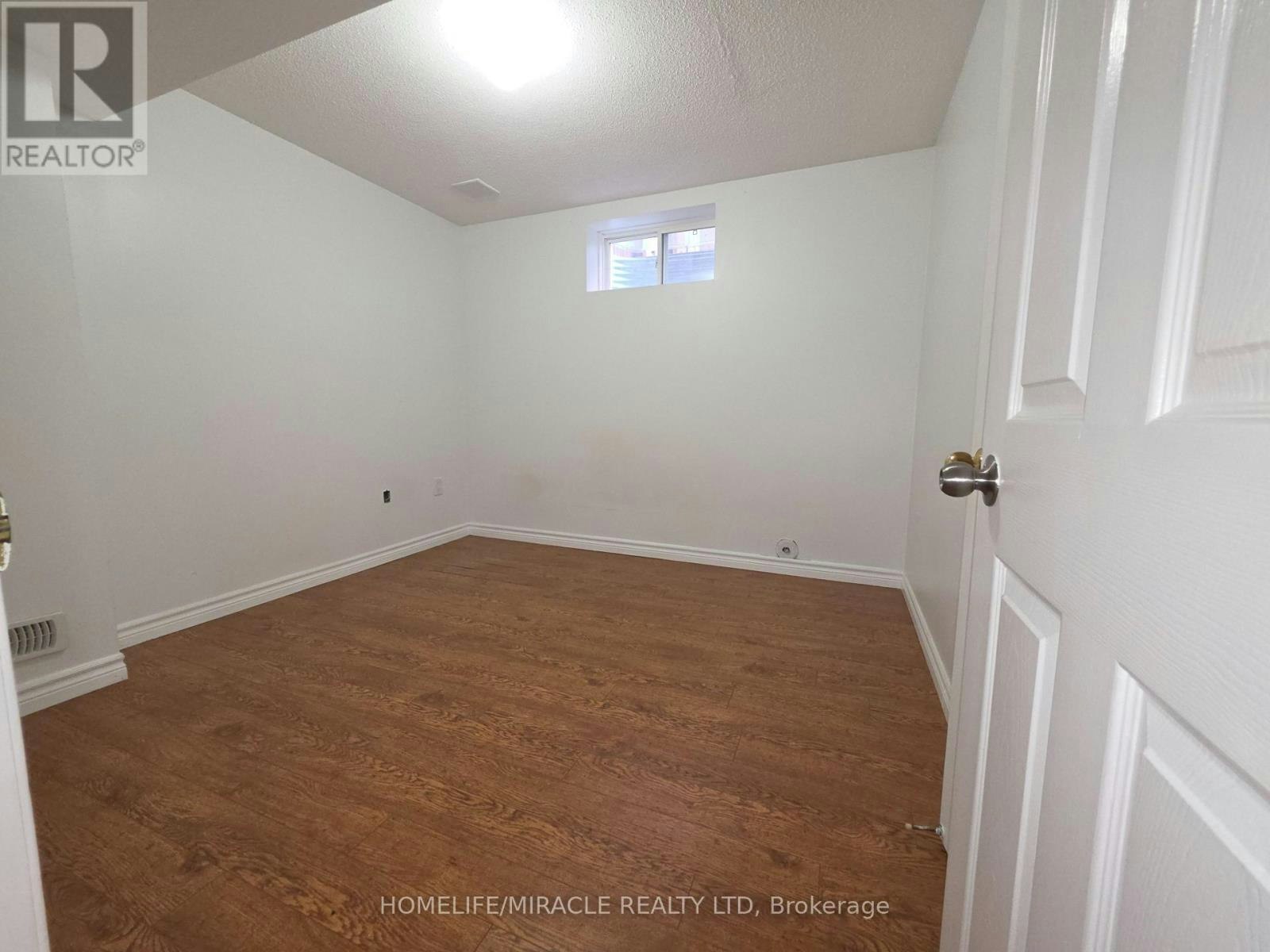 BASEMENT-59 Rollingwood Drive, Brampton, ON, L6Y 5R1 - 7