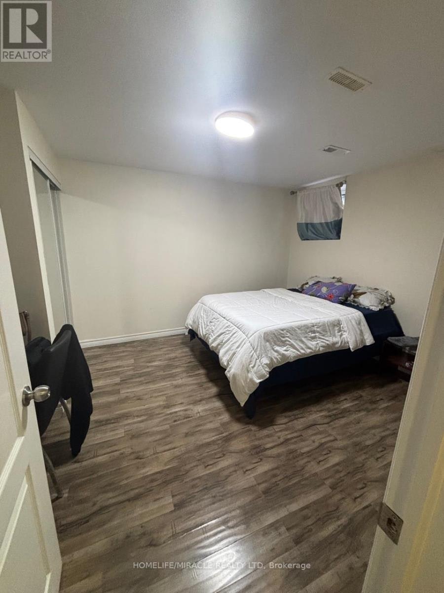 16 Truro Circle, Brampton, ON, L7A 4E4 - 7