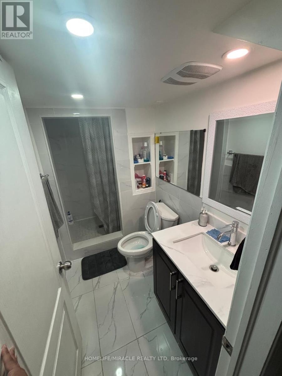 16 Truro Circle, Brampton, ON, L7A 4E4 - 8