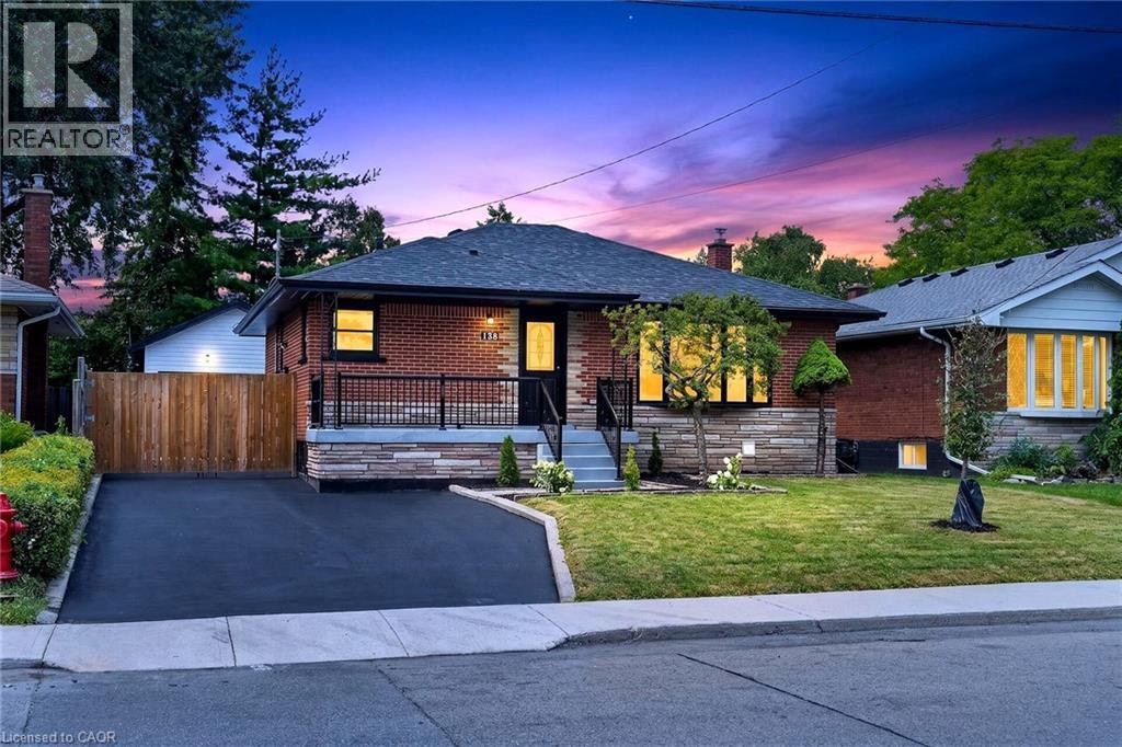 138 Rendell Boulevard, Hamilton, ON, L8T 3P6