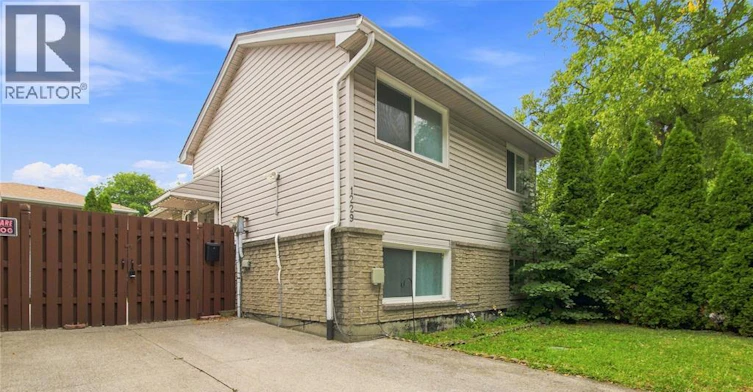 1229 Arncliffe Place, Windsor, ON - 2