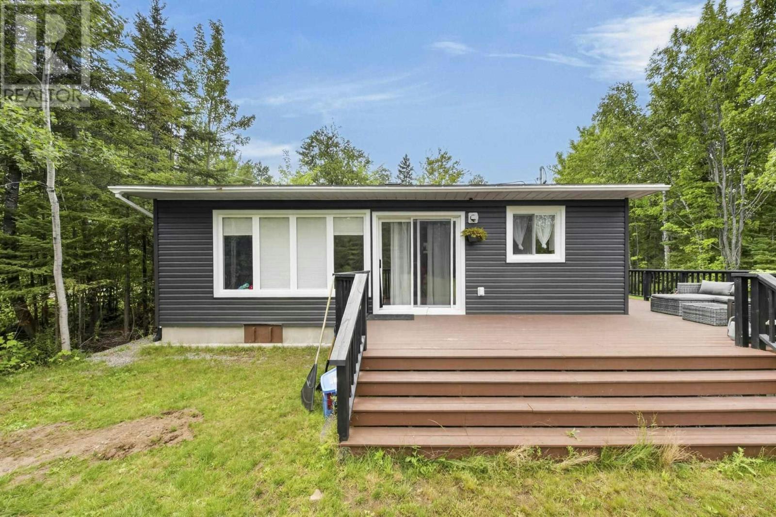 6 Ladema Drive, Harmony, ON, P0S 1E0