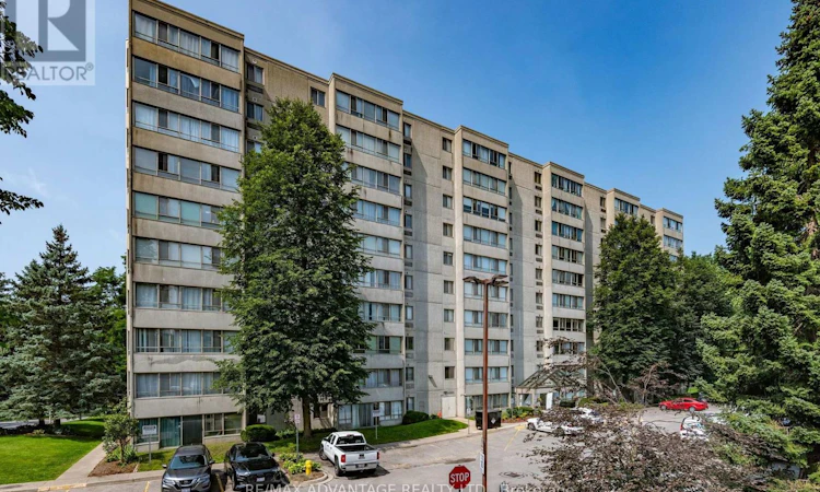 708-570 Proudfoot Lane