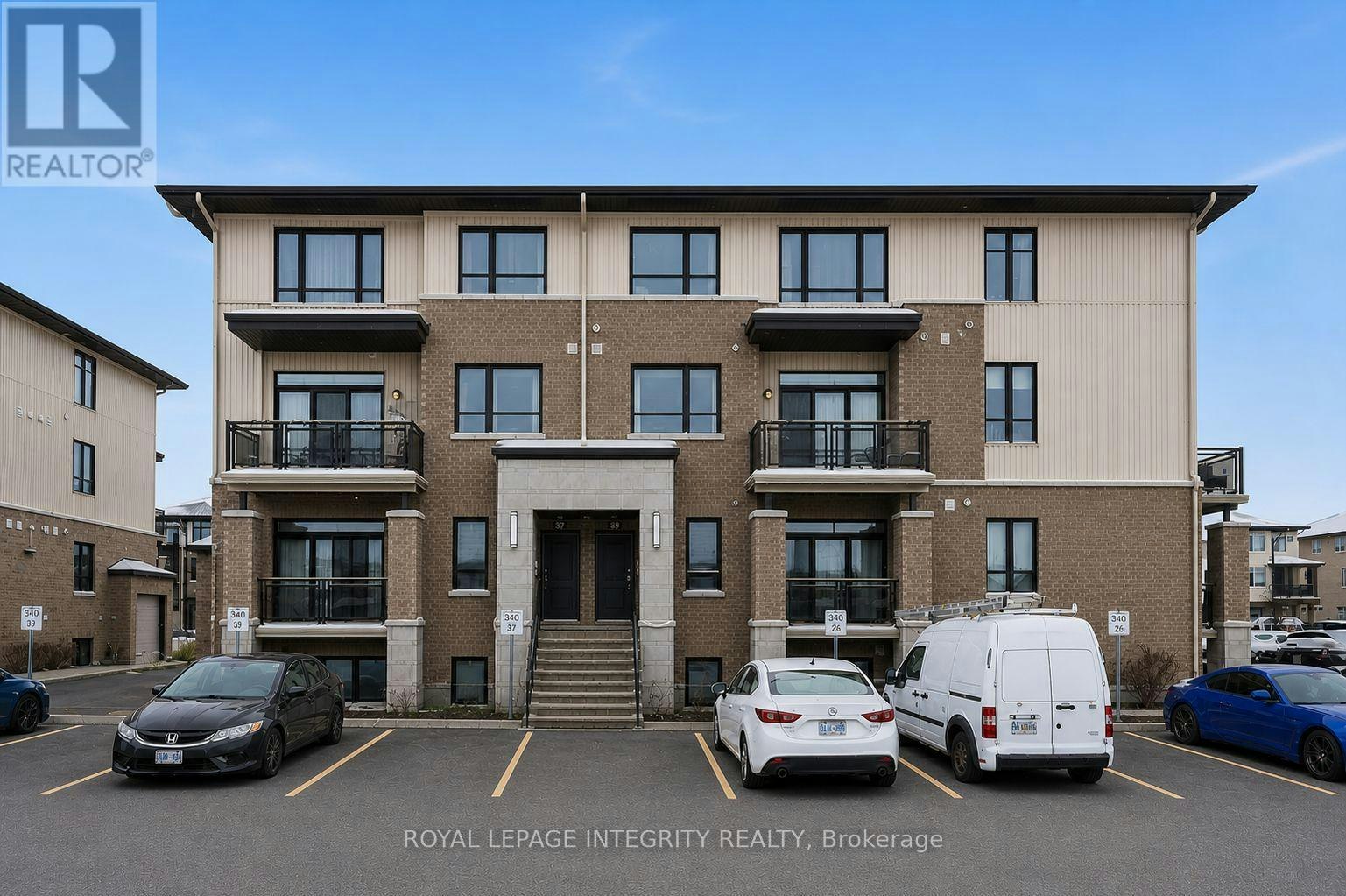 41 Carabiner Private, Ottawa, ON, K1W 0L7