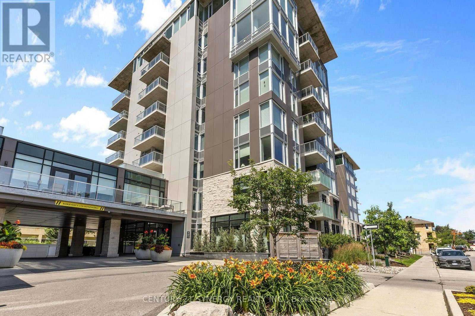 512-570 De Mazenod Avenue, Ottawa, ON, K1S 5X2
