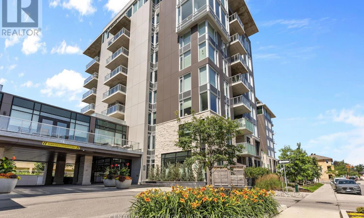 512-570 De Mazenod Avenue