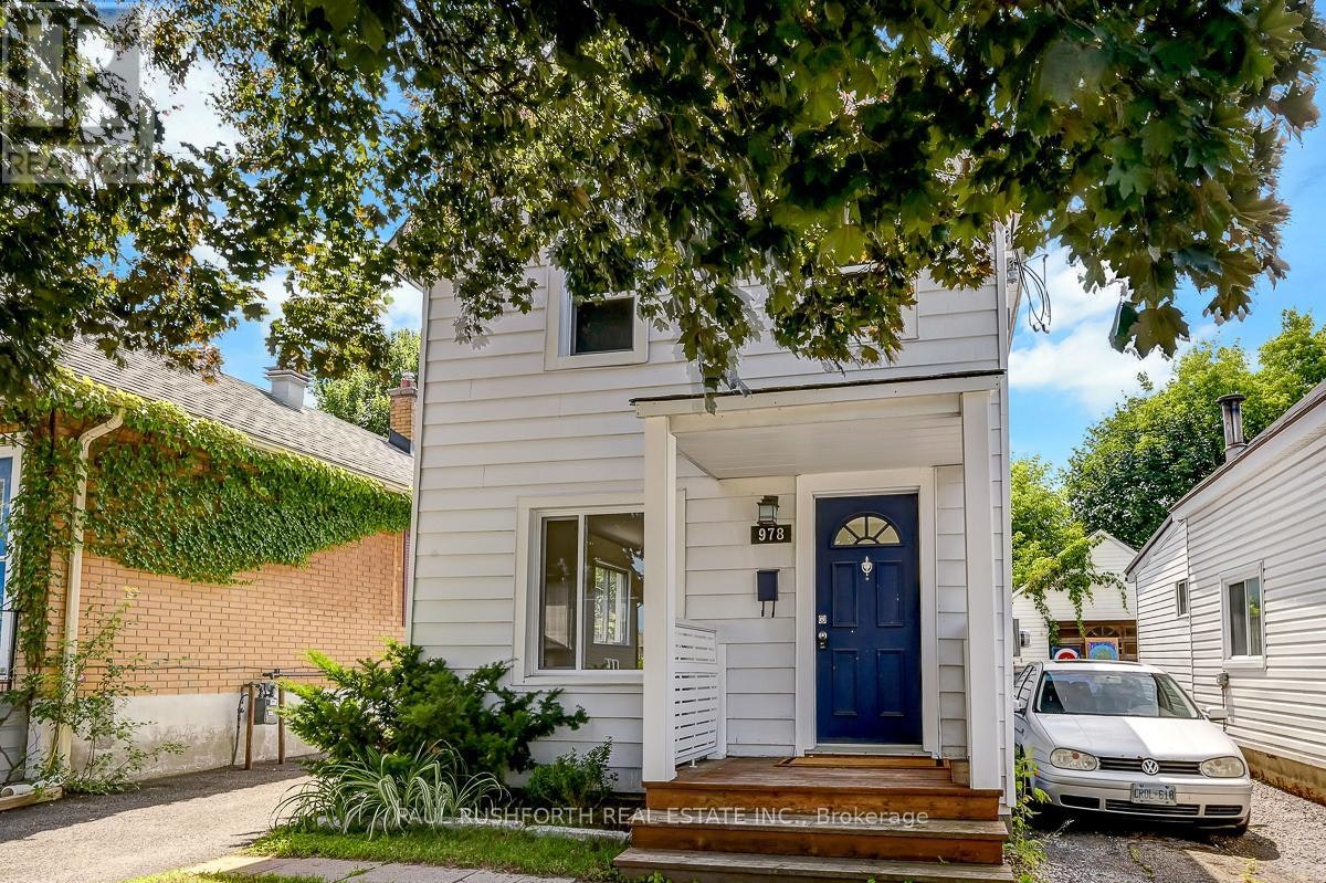 978 Admiral Avenue, Ottawa, ON, K1Z 6L9