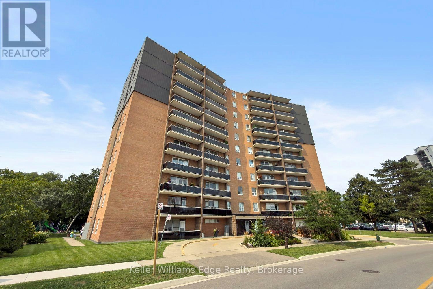 608-3145 Queen Frederica Drive, Mississauga, ON, L4Y 3A7