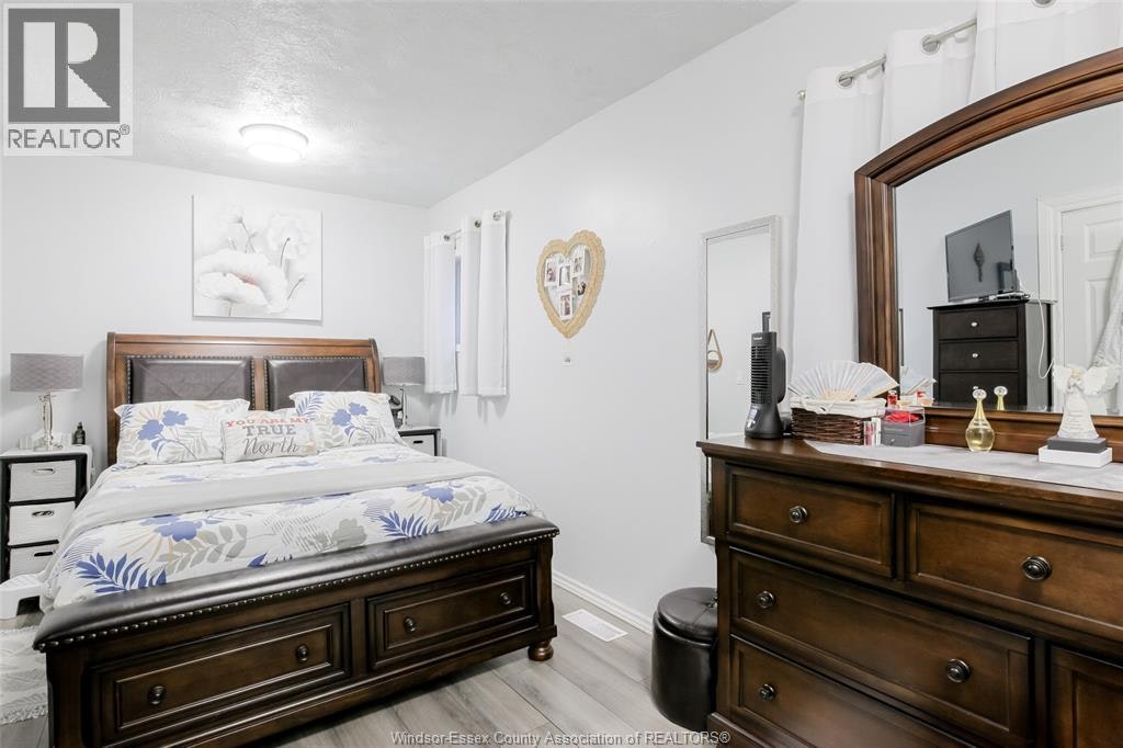 3612 King, Windsor, ON, N9C 1P5 - 12