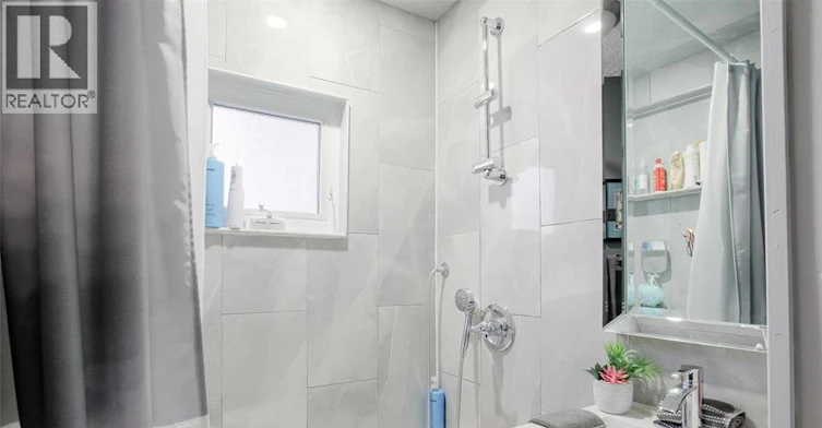 3612 King, Windsor, ON, N9C 1P5 - 20