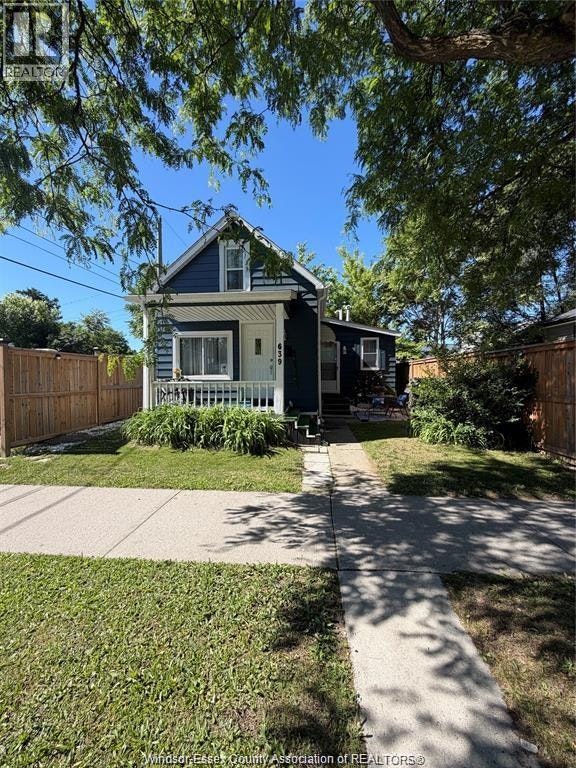 639 Watkins, Windsor, ON, N9C 2Y5 - 2