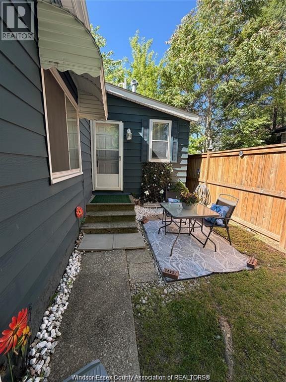 639 Watkins, Windsor, ON, N9C 2Y5 - 3