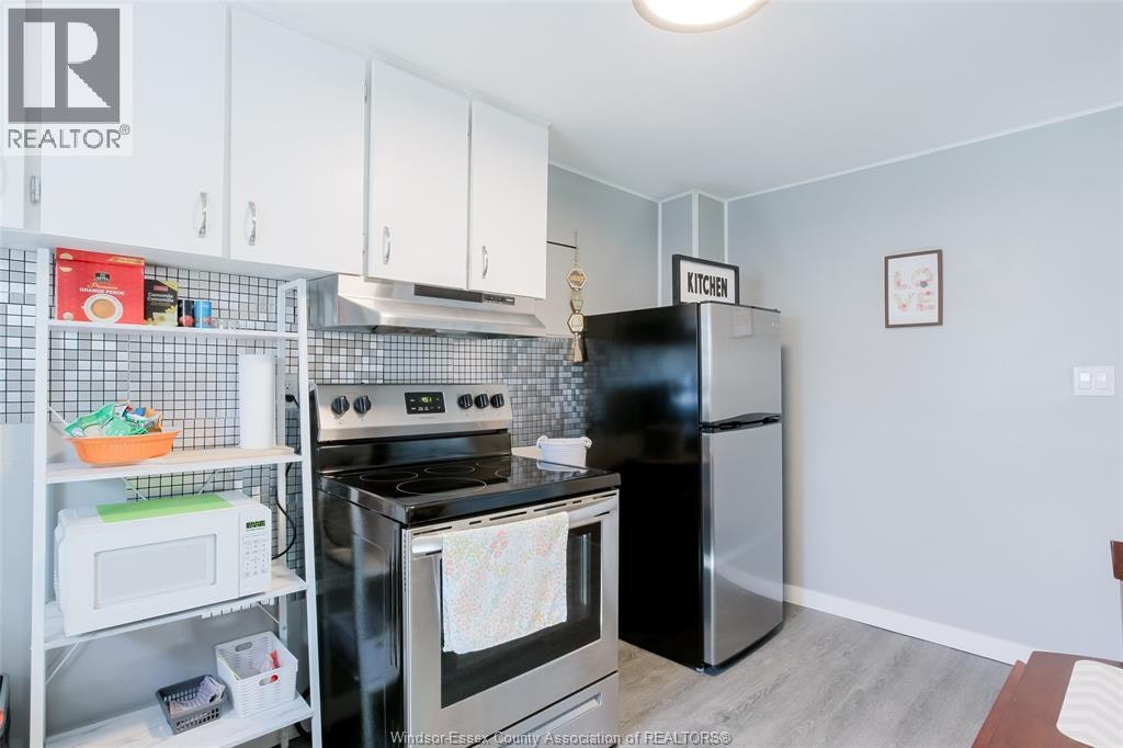 639 Watkins, Windsor, ON, N9C 2Y5 - 10