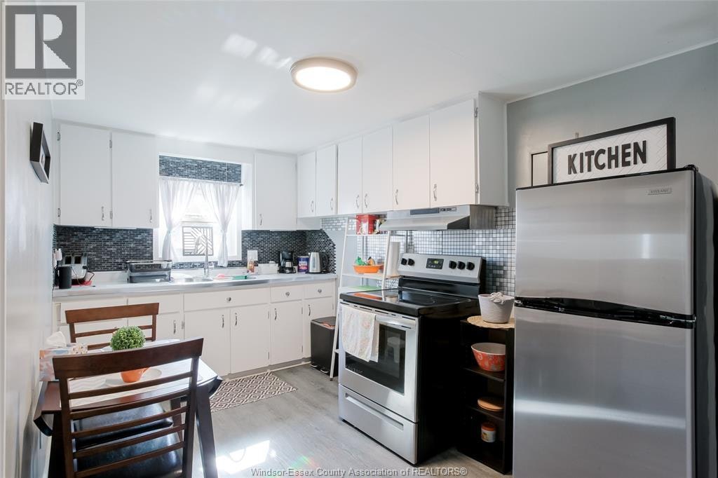 639 Watkins, Windsor, ON, N9C 2Y5 - 8