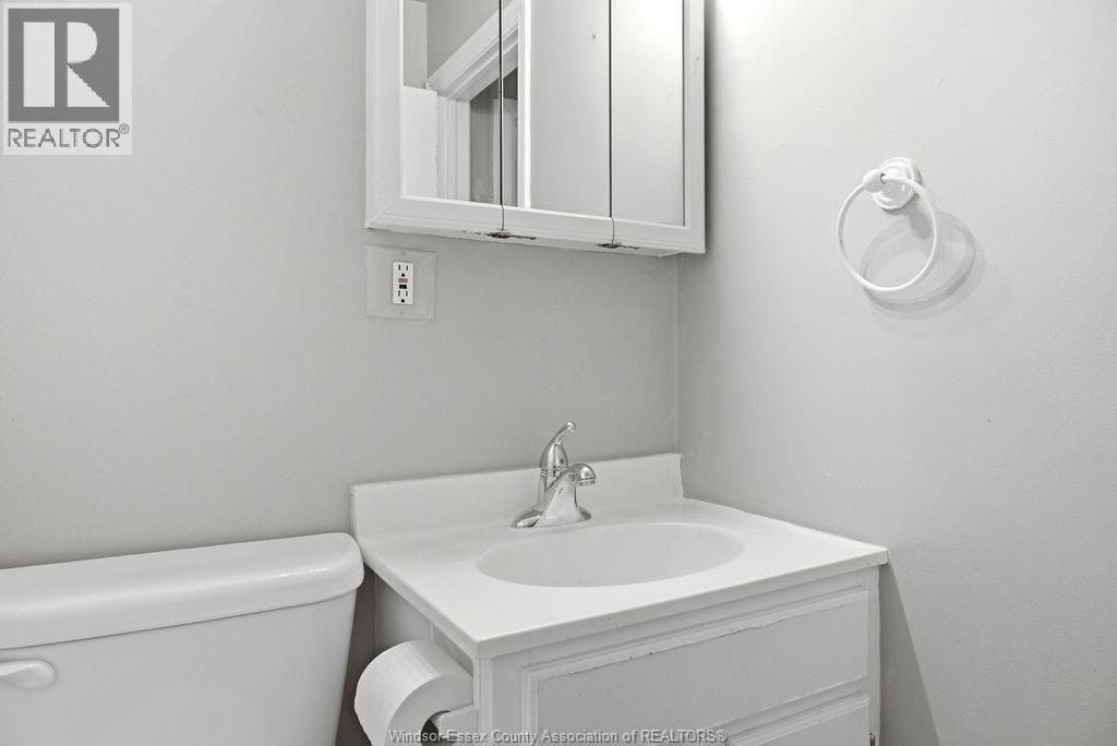 UPPER-1338 Bernard Road, Windsor, ON, N8Y 4K1 - 16