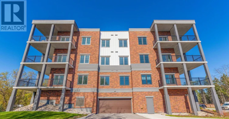 423-121 Mary Street, Clearview, ON, L0M 1G0 - 2