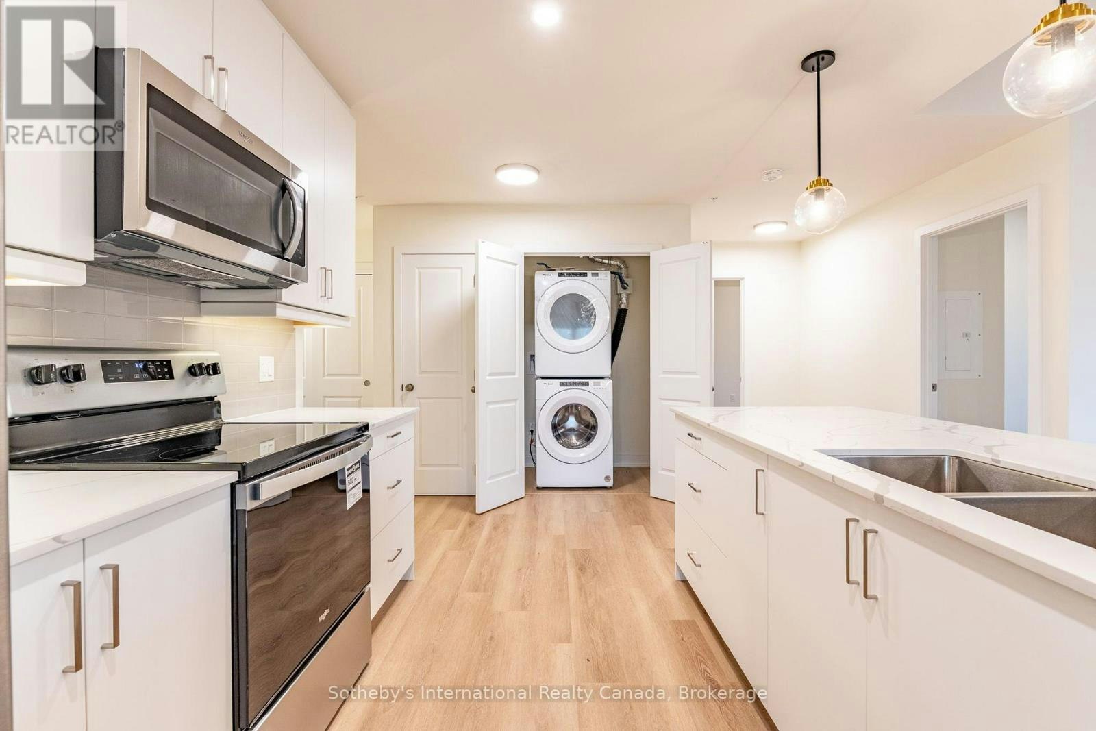 423-121 Mary Street, Clearview, ON, L0M 1G0 - 9