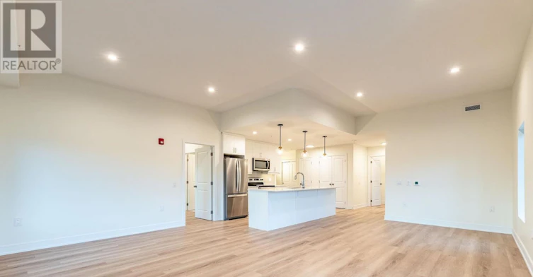 423-121 Mary Street, Clearview, ON, L0M 1G0 - 8