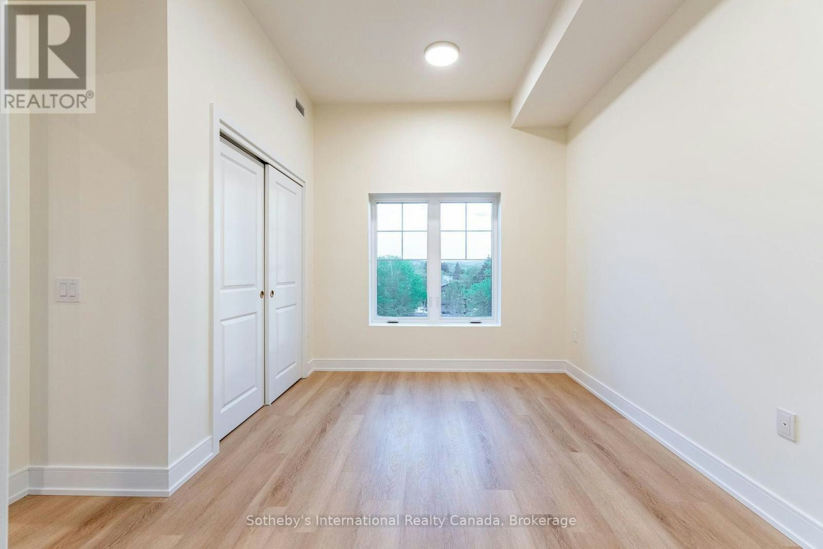 423-121 Mary Street, Clearview, ON, L0M 1G0 - 18
