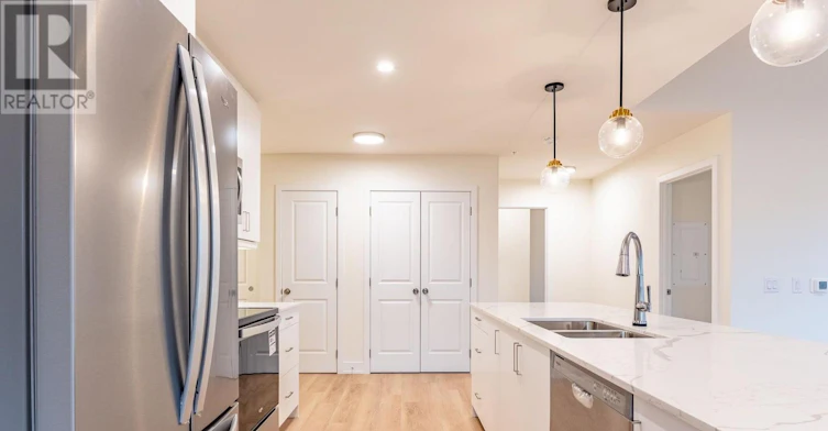 423-121 Mary Street, Clearview, ON, L0M 1G0 - 10